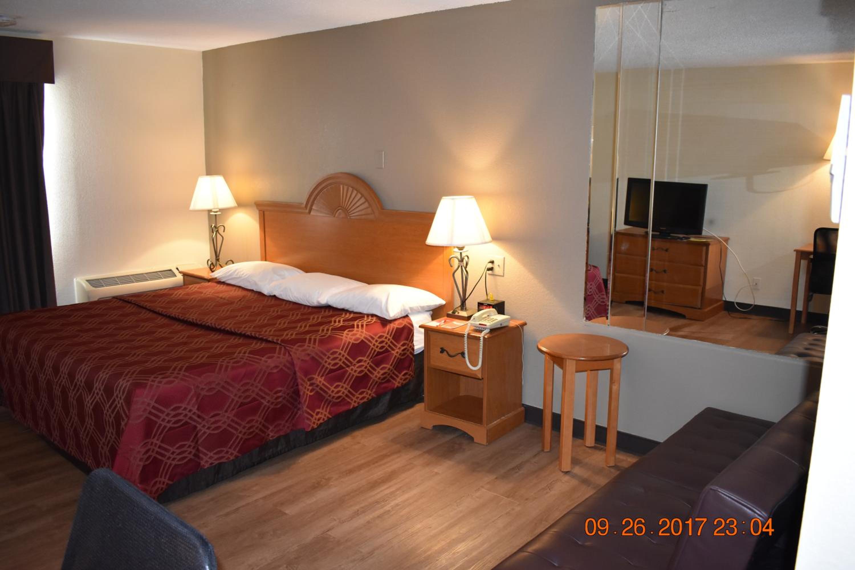 Room, Single