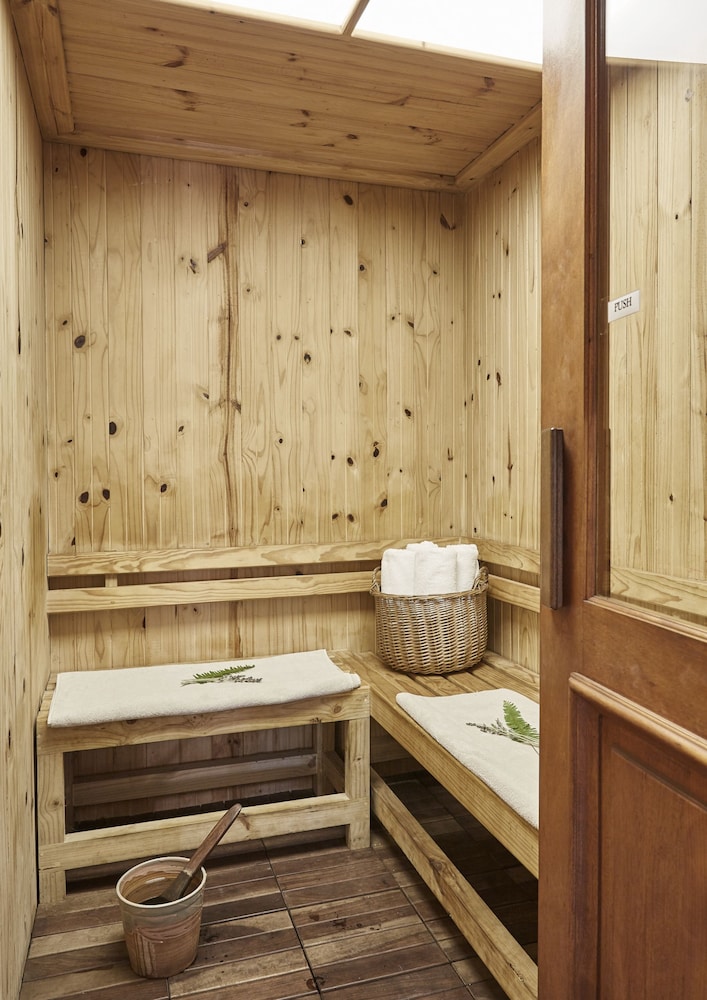 Prana Lodge 25/44