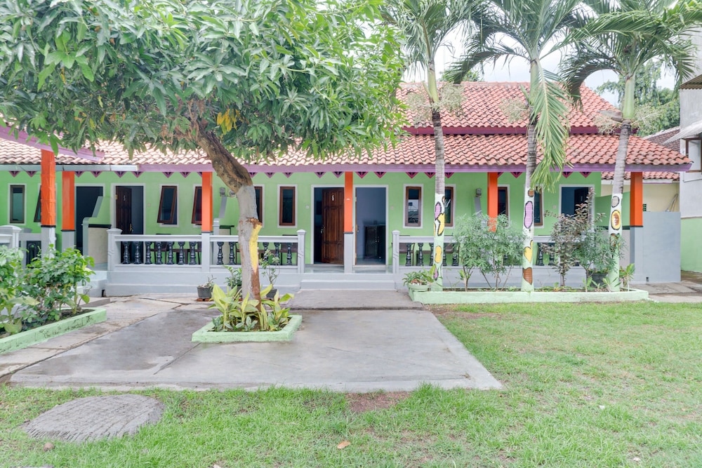 OYO 3281 Griya Ketapang 5/20