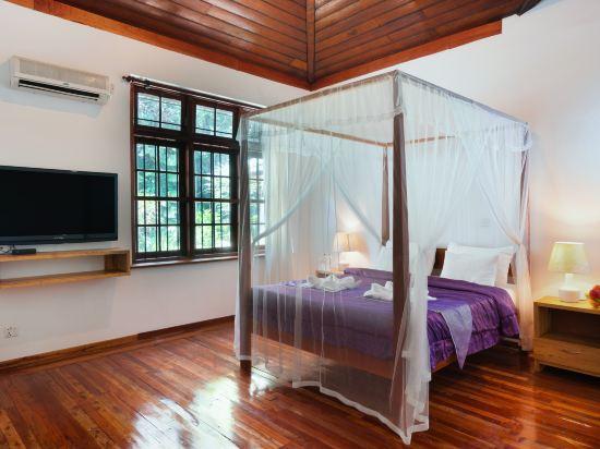 1 BEDROOM, DELUXE
