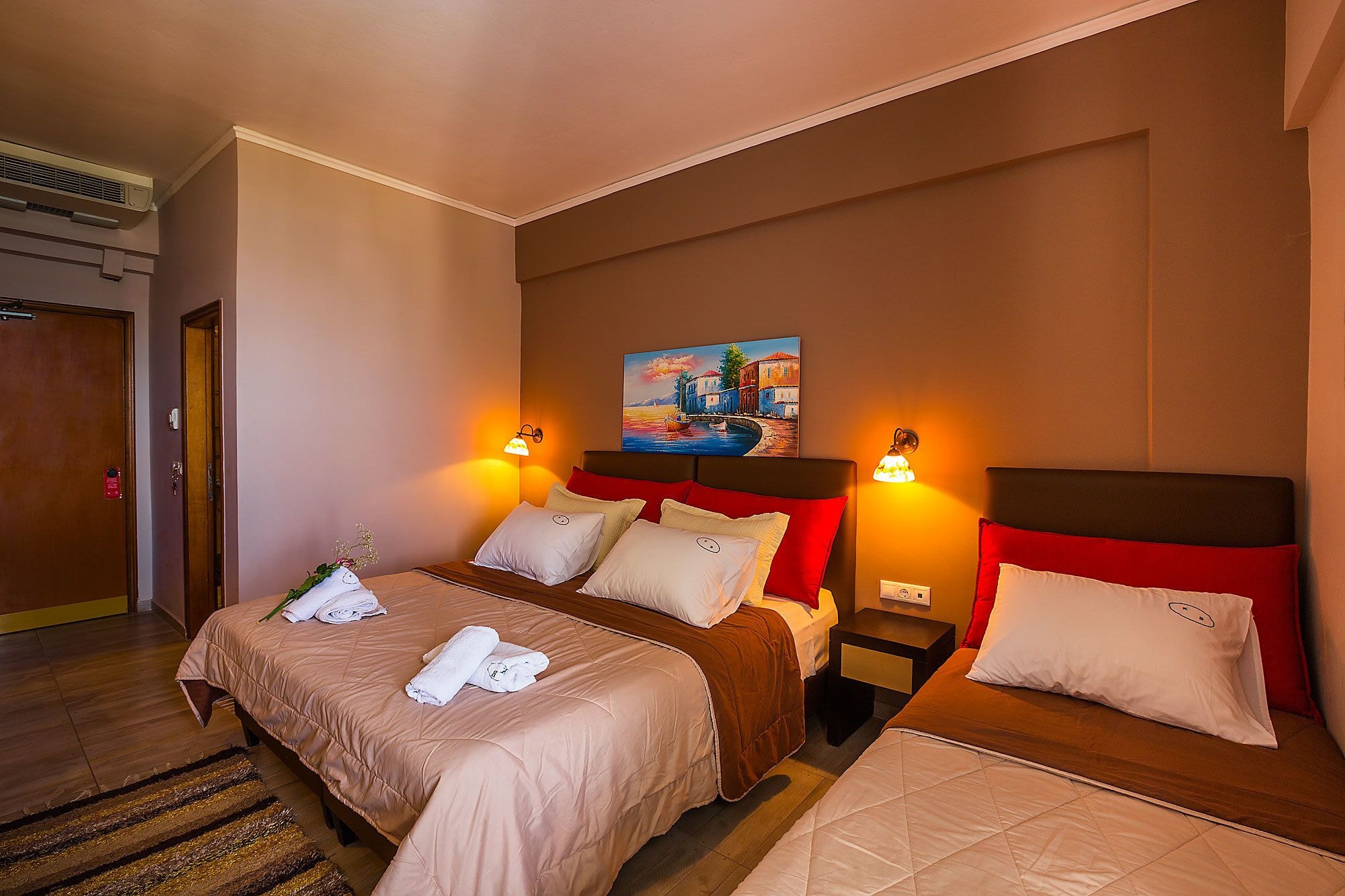 Room, Triple, 1 Double and 1 Single Bed, City View