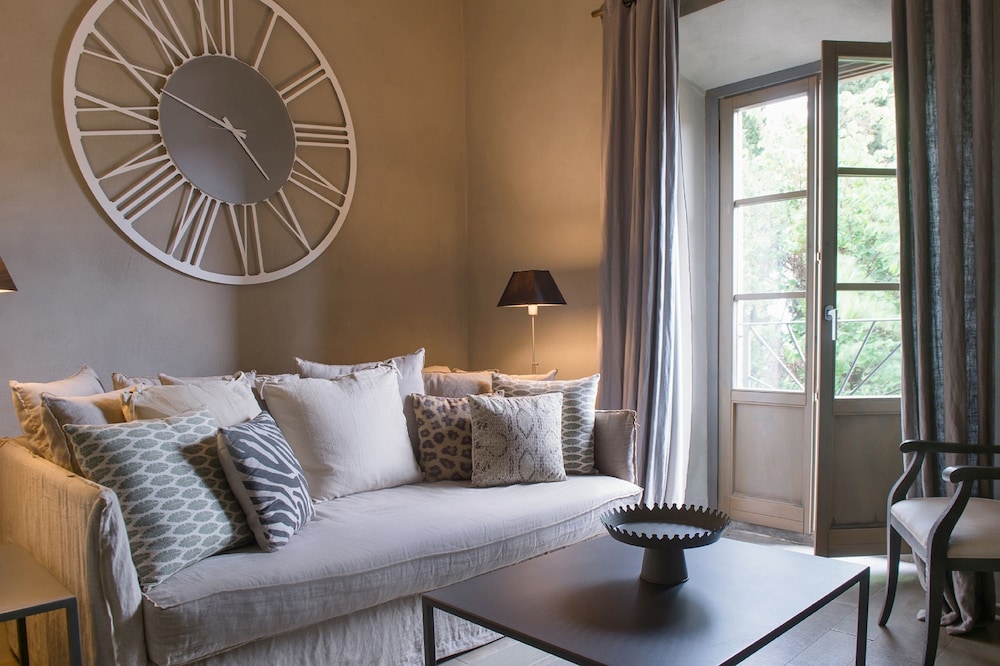 Villa Sassolini, The Originals Collection 12/50