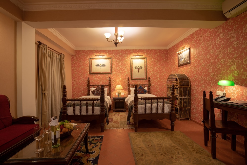 Baber Mahal Vilas 39/50