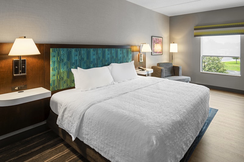 Hampton Inn Nanuet 10/41