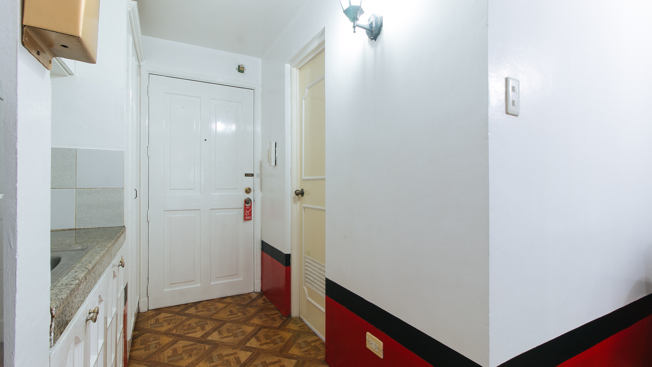 RedDoorz @ The Providence Tower 6/50