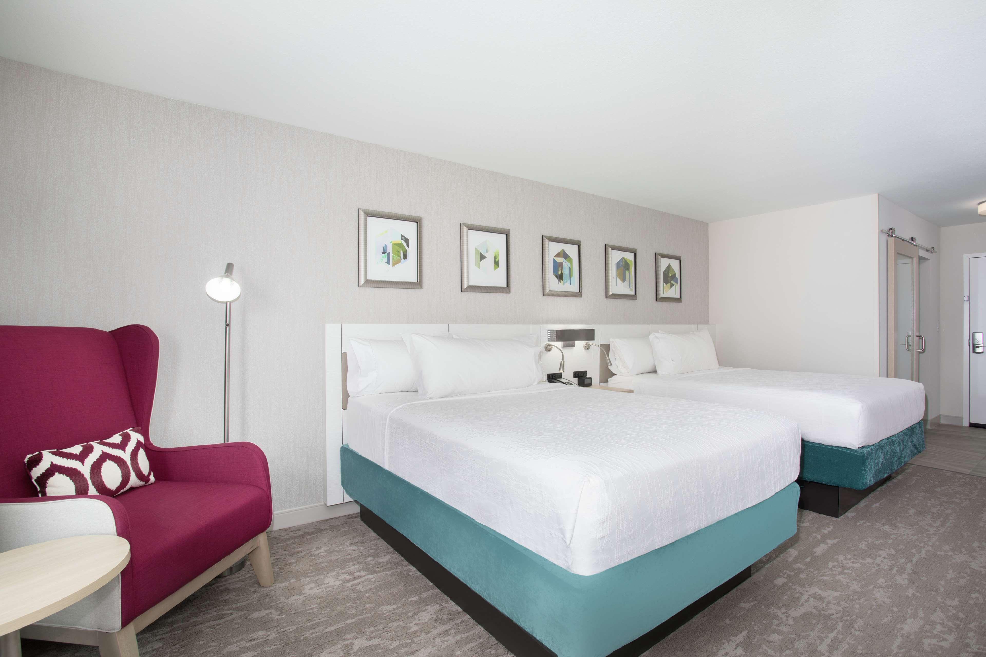 PREMIUM, 2 QUEEN BEDS