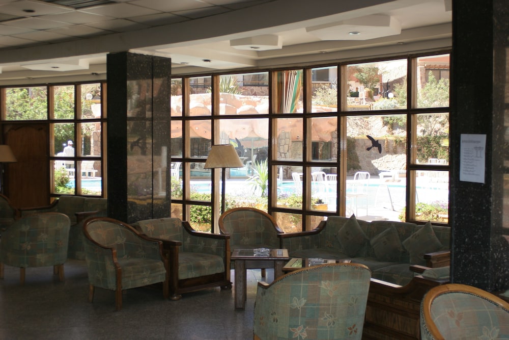 Catherine Plaza 33/48