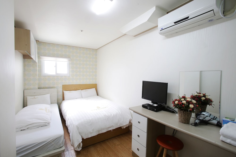 K Pop Residence I 19/75