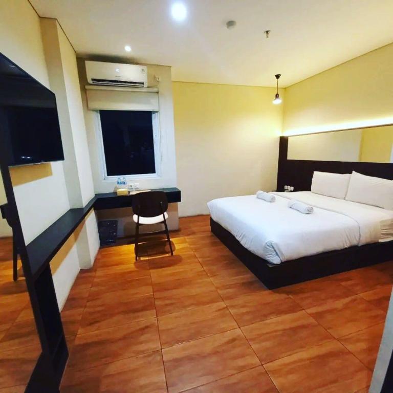 Azka Hotel Managed by Salak Hospitality 8/26