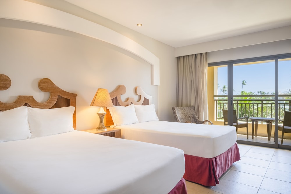 Iberostar Waves Bahia 13/61