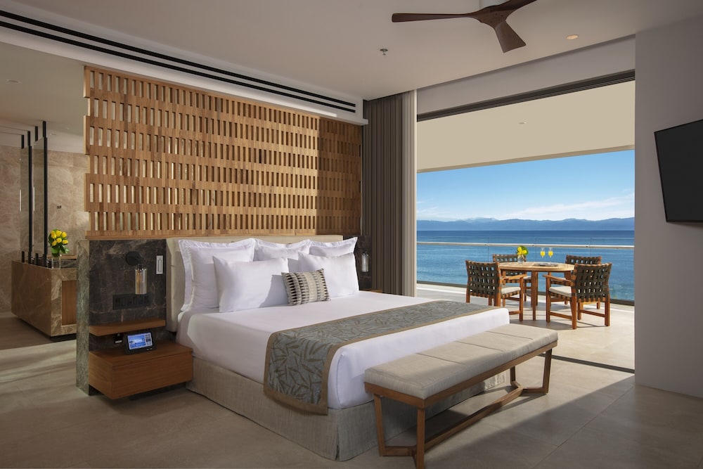 Secrets Bahia Mita Surf and Spa Resort 21/74