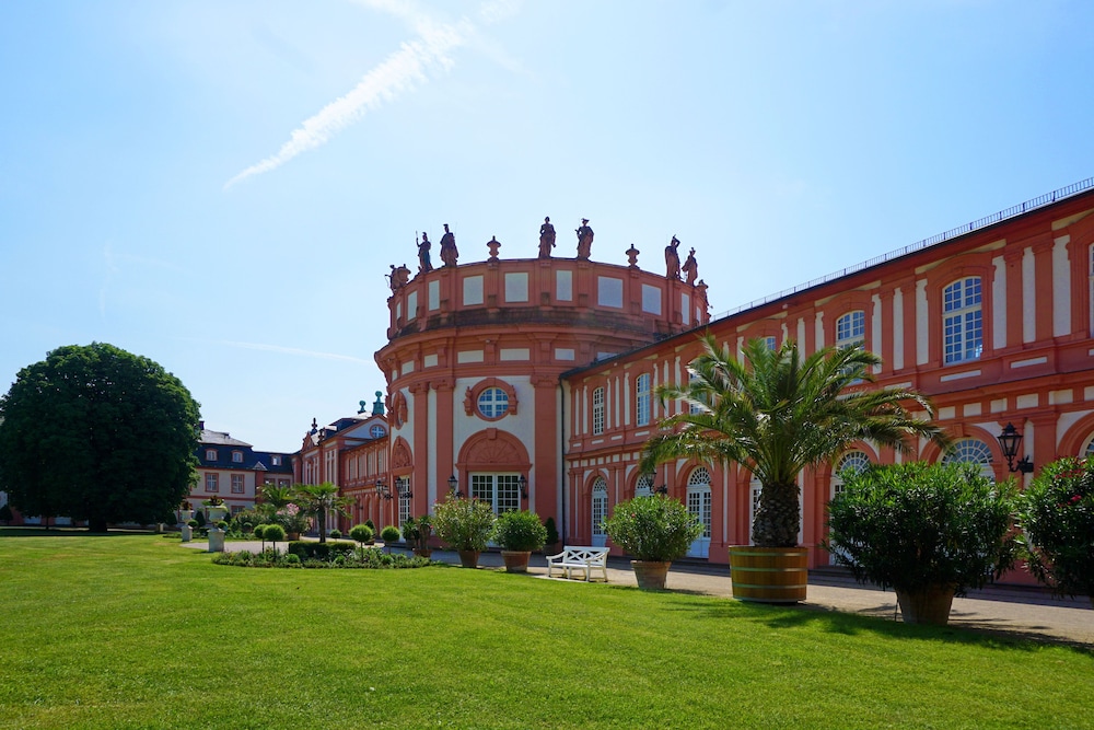 Twice Hotel Wiesbaden 32/36
