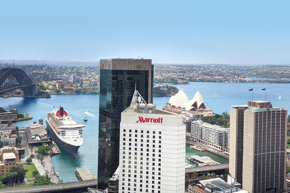 Sydney Harbour Marriott 31/53
