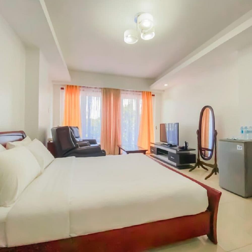 1521 Mactan Resort 25/85