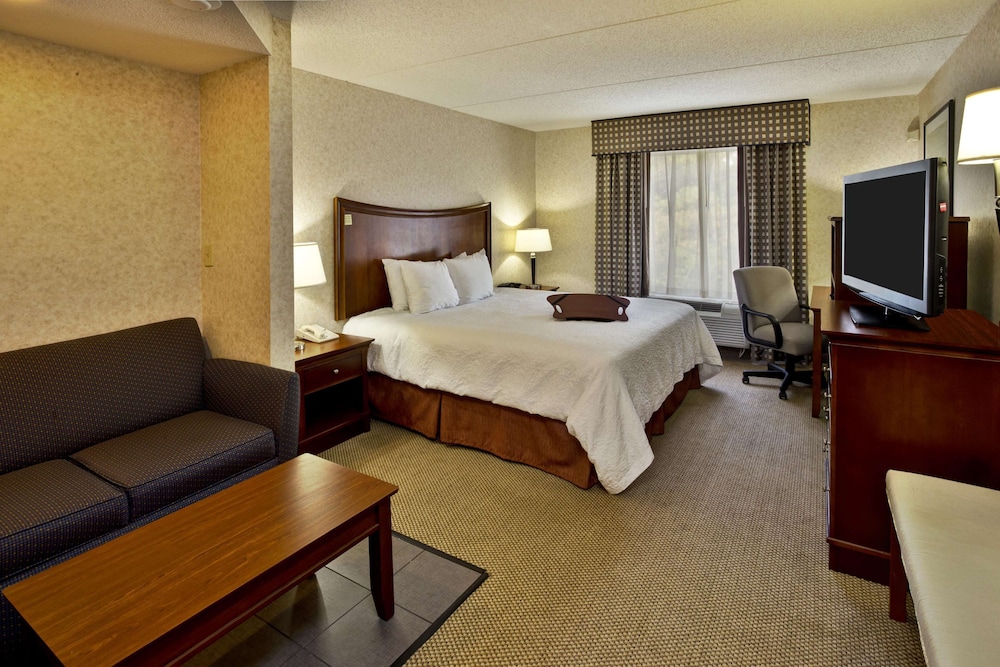 Hampton Inn Suites Richmond Virginia Center Va 25/67
