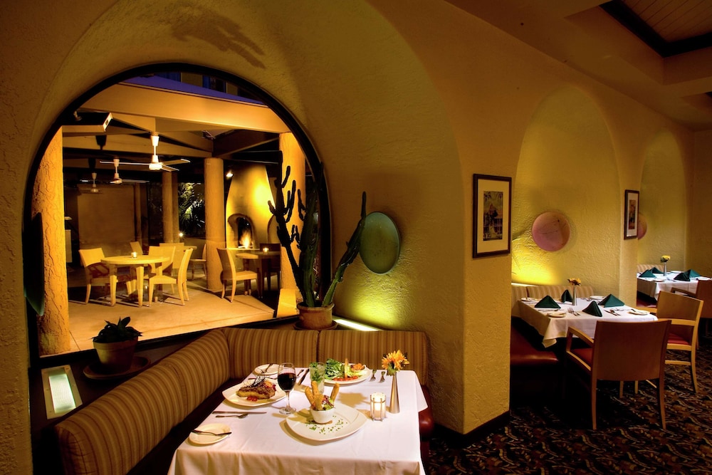 DoubleTree by Hilton Hotel Tucson - Reid Park 42/56