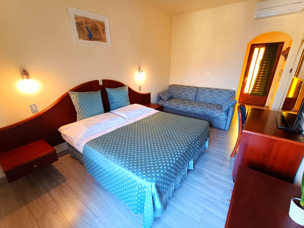 1 BEDROOM, EXECUTIVE