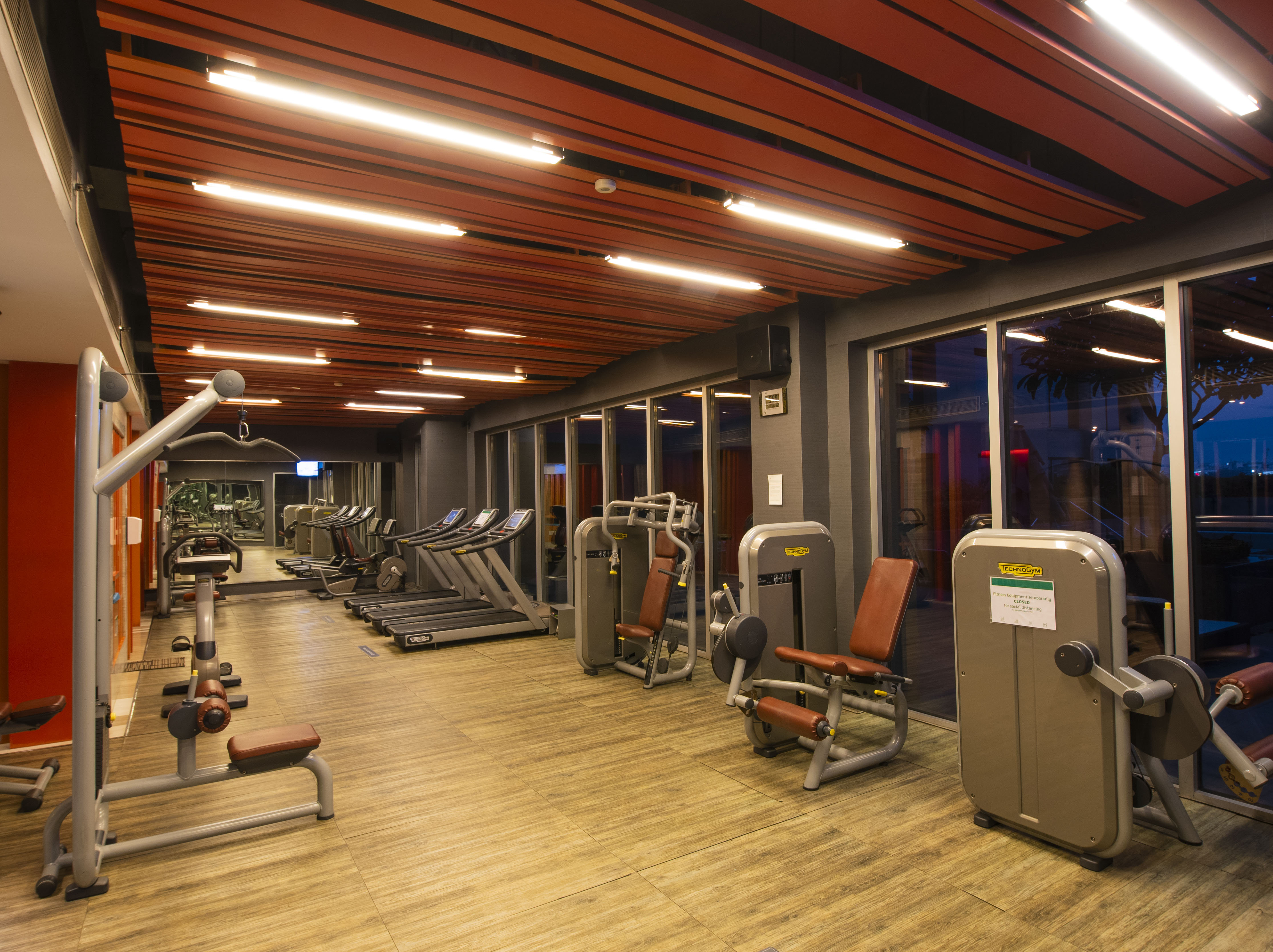 Holiday Inn New Delhi Aerocity by IHG 44/79