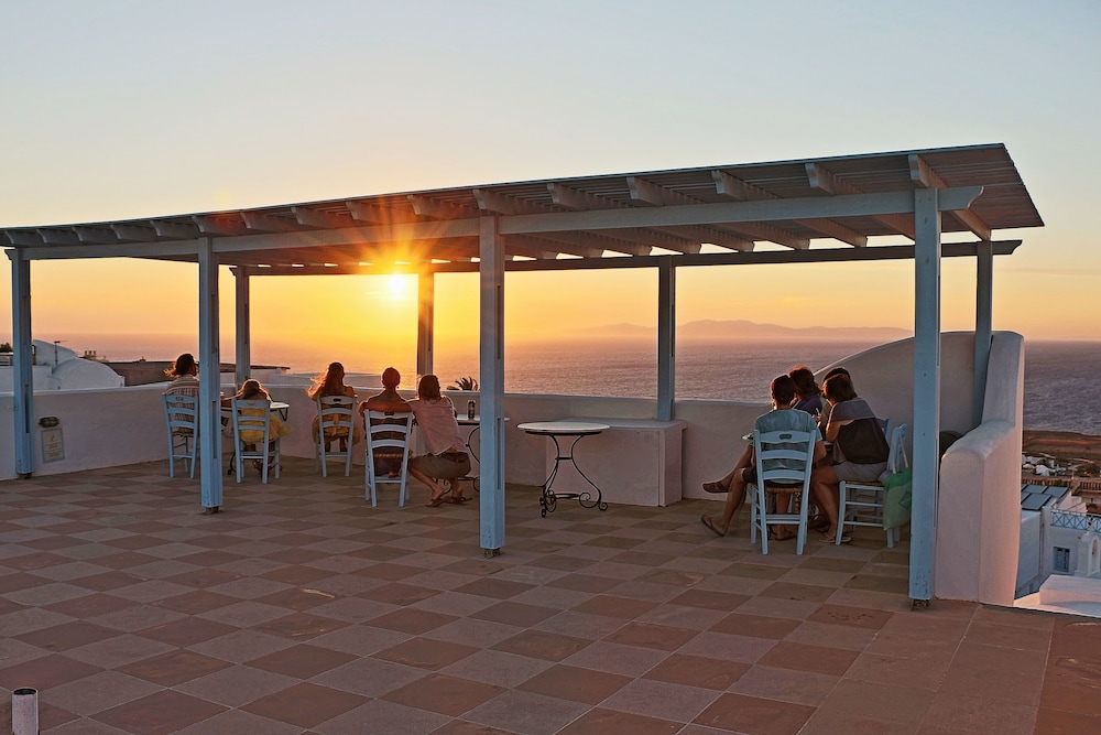 Aethrio Sunset Village Oia 80/87