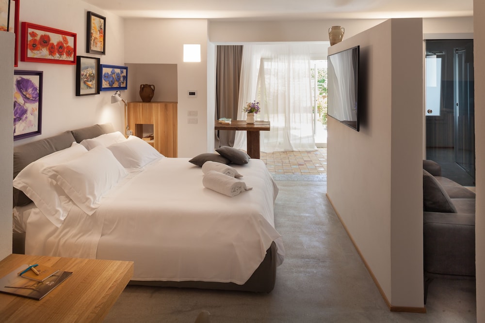 Praia Art Resort 26/73