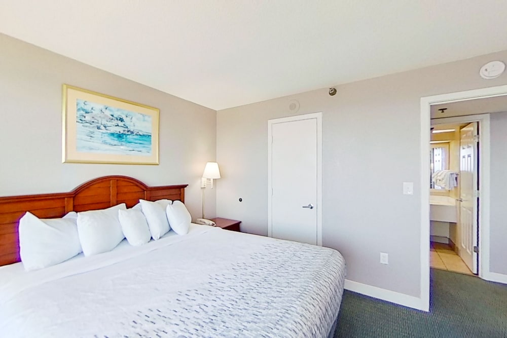 1 Bedroom, Condo, King Bed, Ocean Front