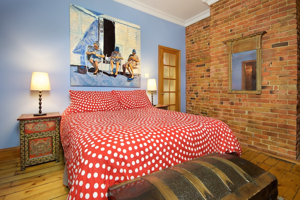 Petite Auberge Les Bons Matins B&B 27/72