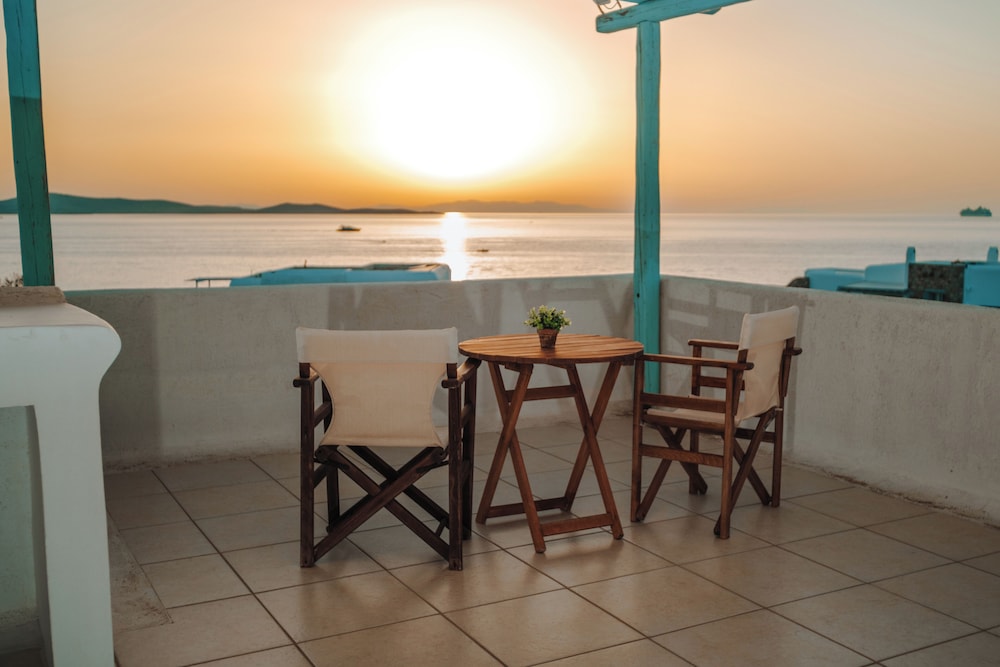 Sofia's Bungalows Mykonos 71/82