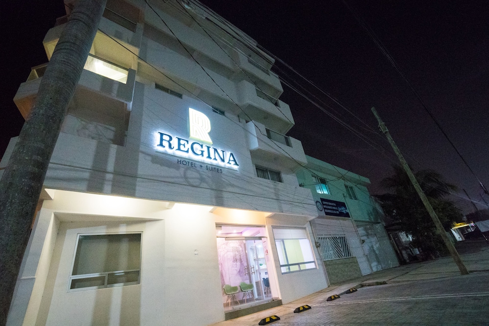 Hotel Suites Regina 1/30