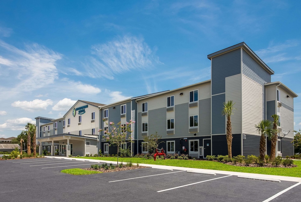 WoodSpring Suites Inverness 28/29