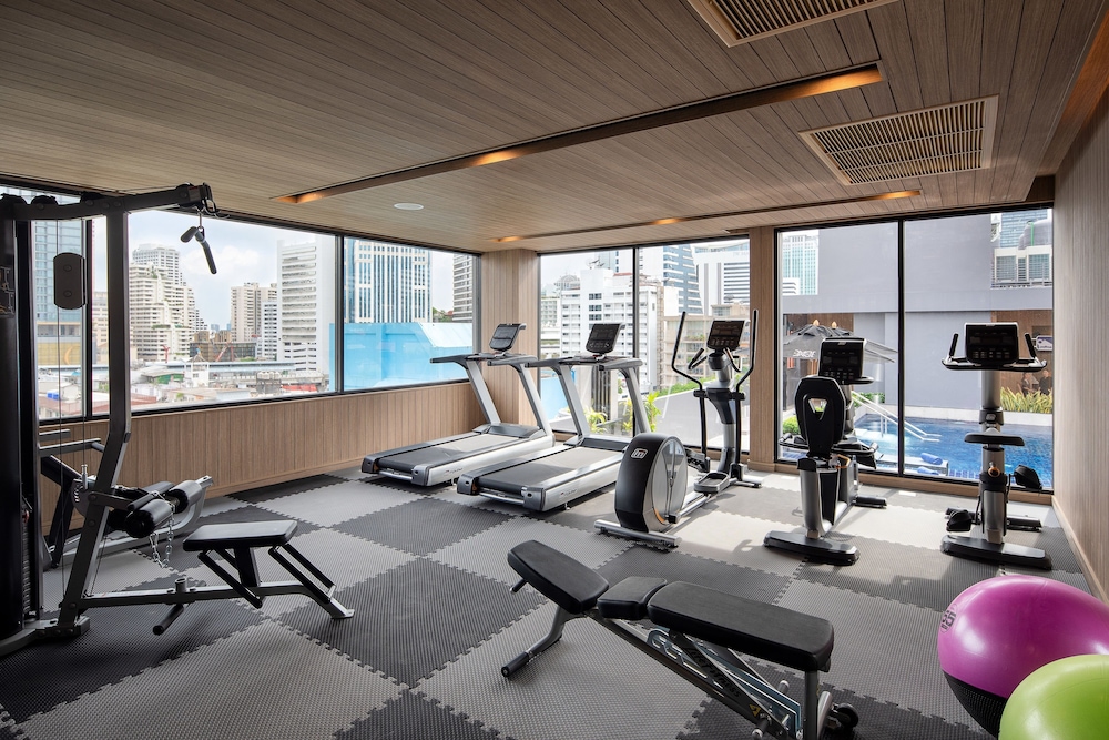 Eleven Bangkok Sukhumvit 11 by Kingston Hotels 58/73