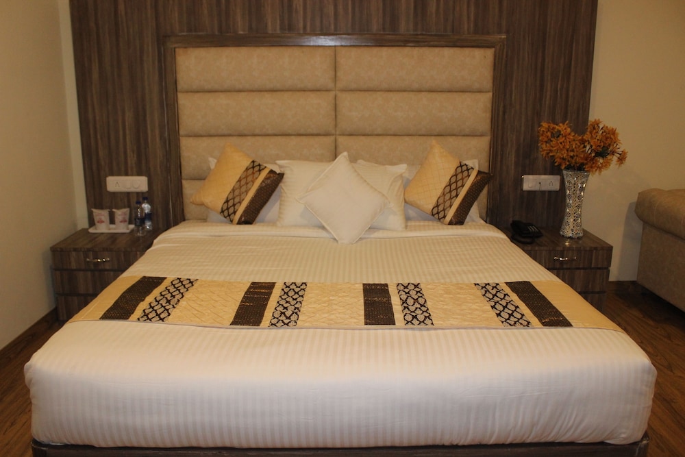 Hotel Rama Trident 14/45