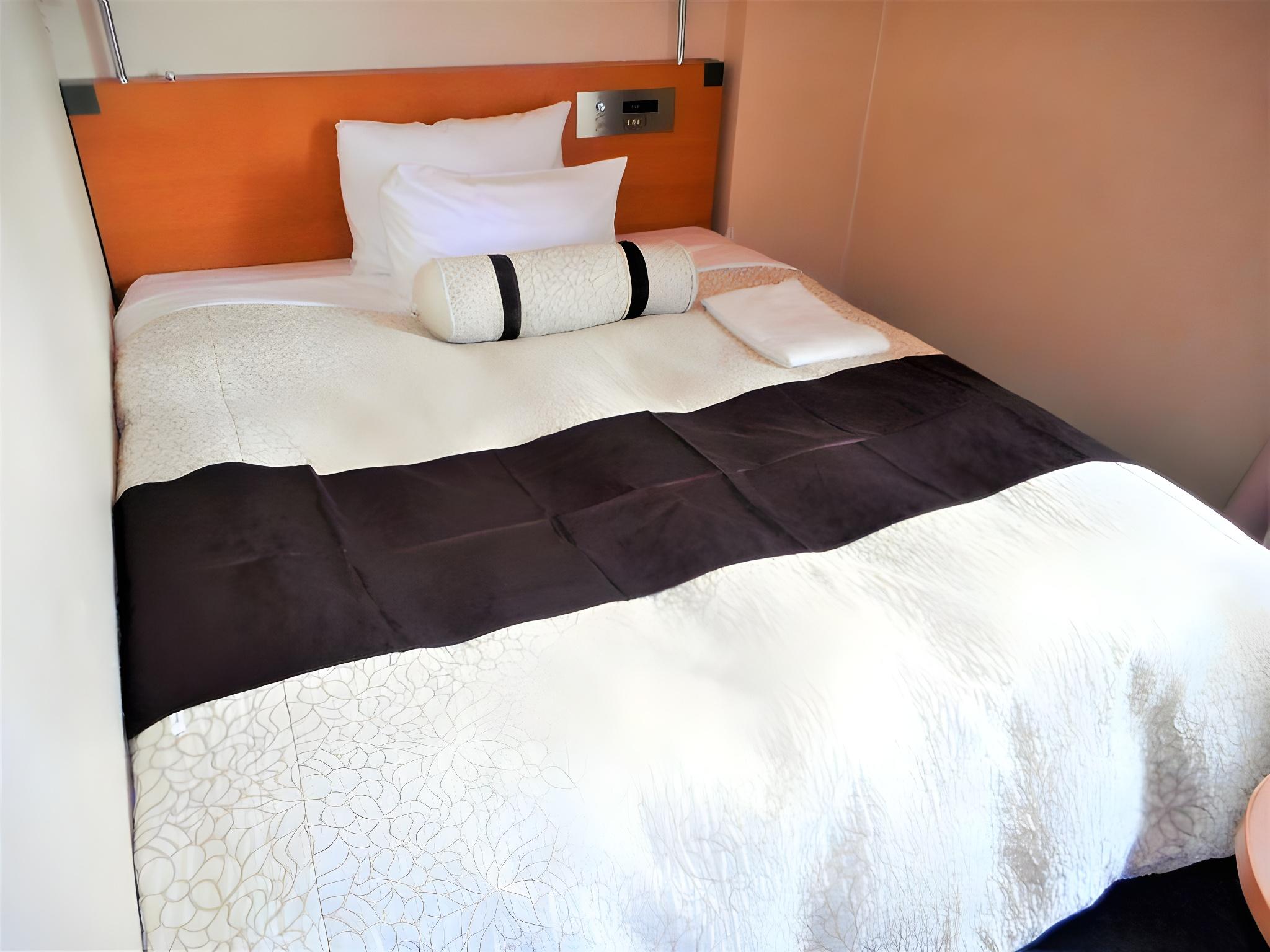Semi Room, Single Bed, Semi Double Bed