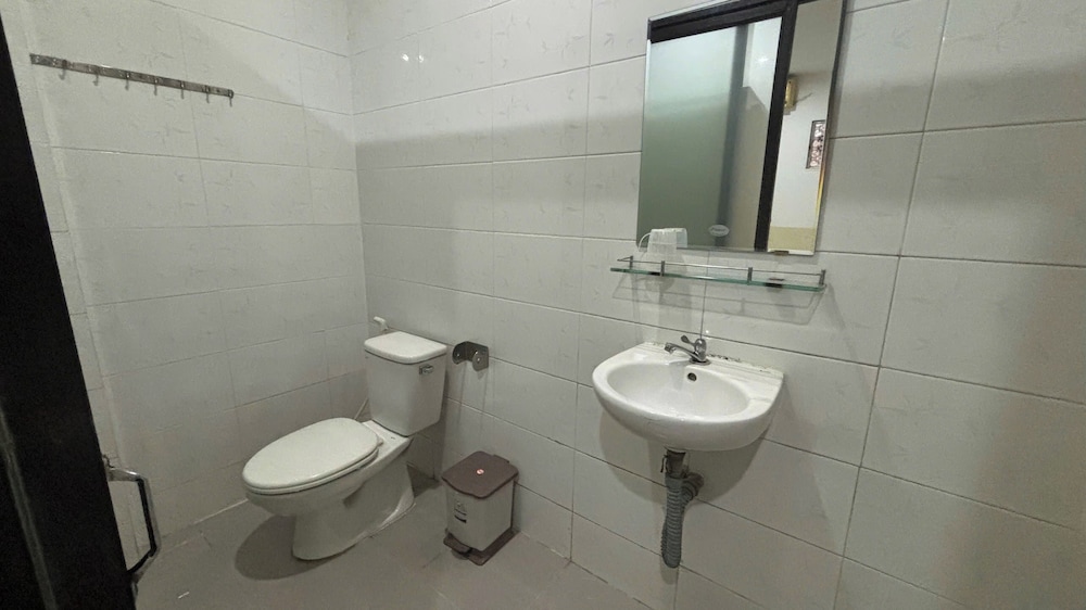 95 Lam Son Hotel 39/42