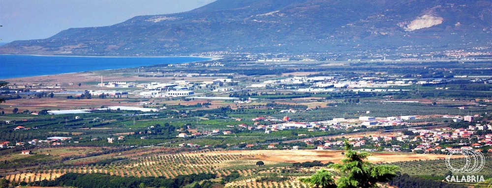 B&amp;B Lamezia Terme 38/50