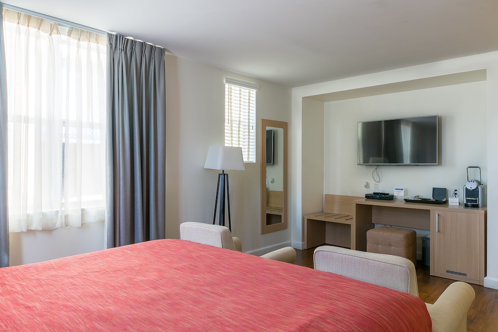 Villa Italia South Beach 24/49