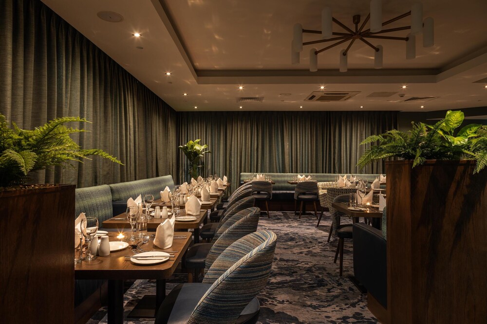 The Mcwilliam Park Hotel 45/71
