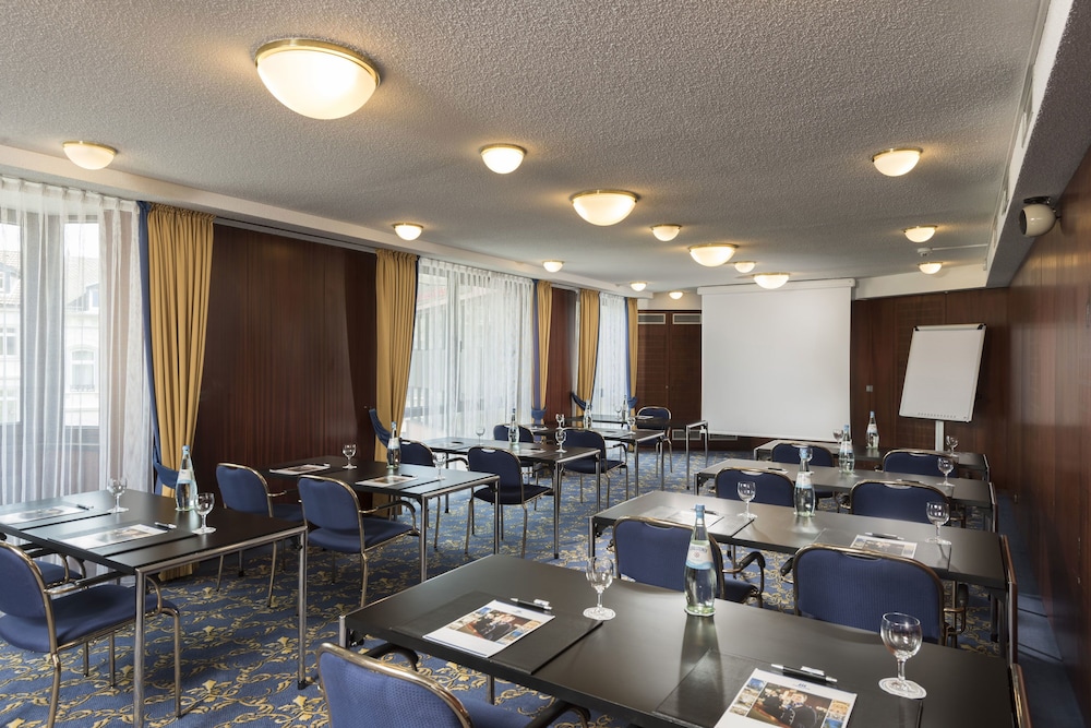 Maritim Hotel Bad Homburg 59/63