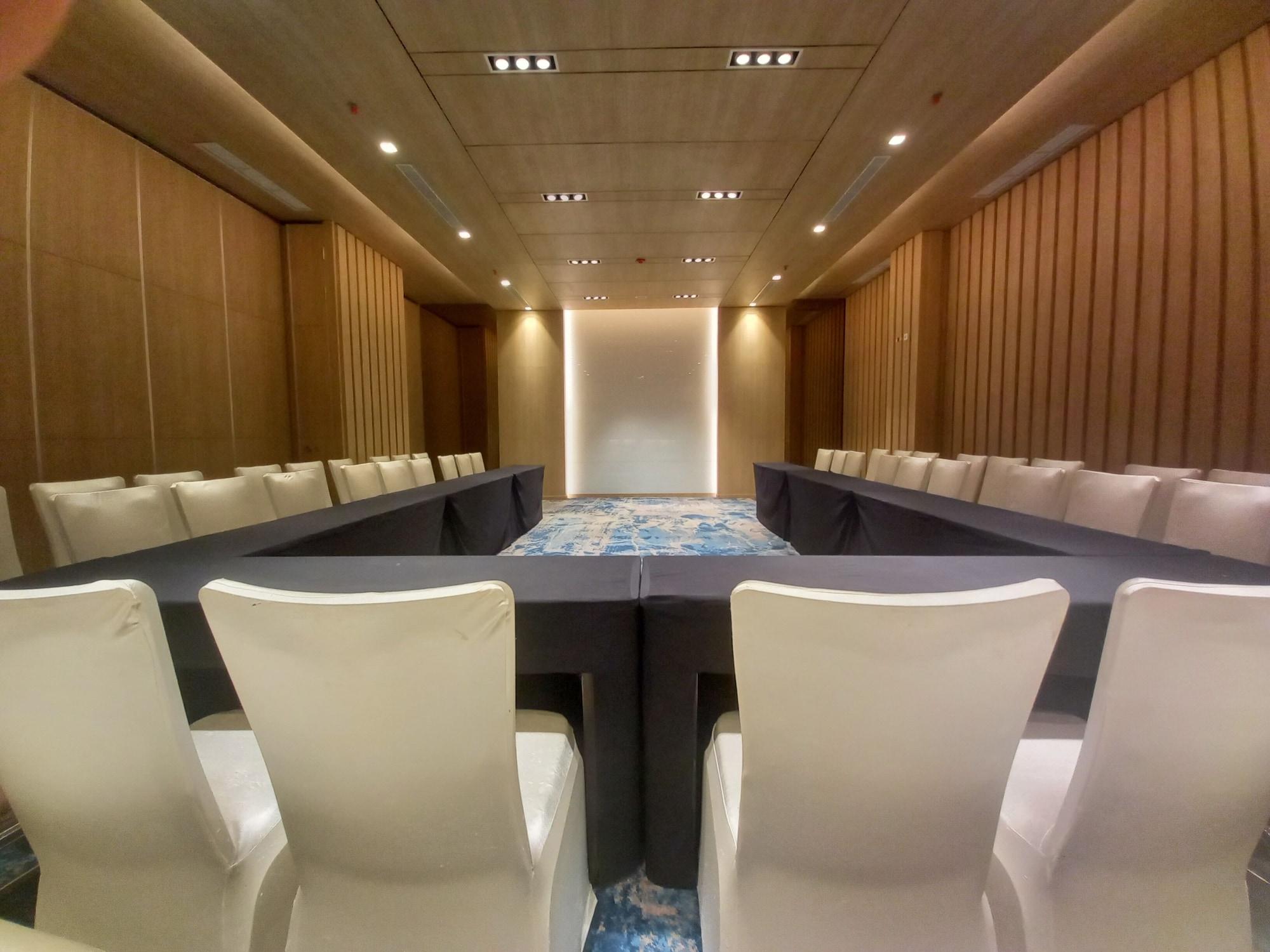 LK Hotel Chadstone Cikarang 15/20