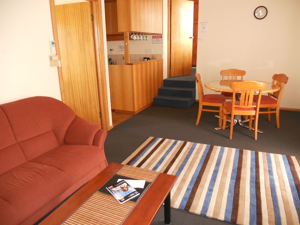 Mountain View Country Inn 17/32