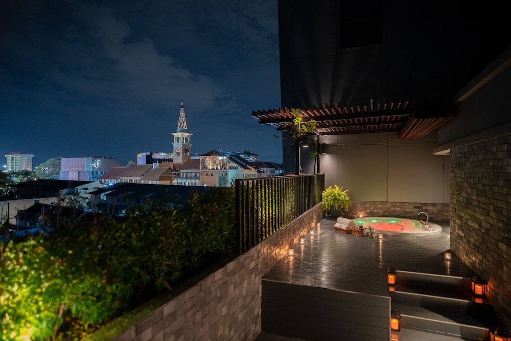 Moose Hotel Nimman 41/48
