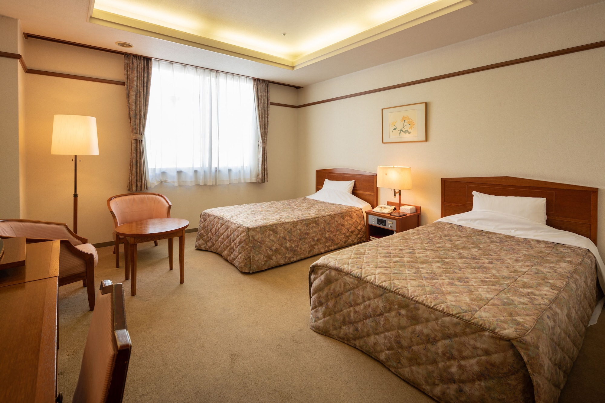ROOM, TWIN BEDS, SMOKING