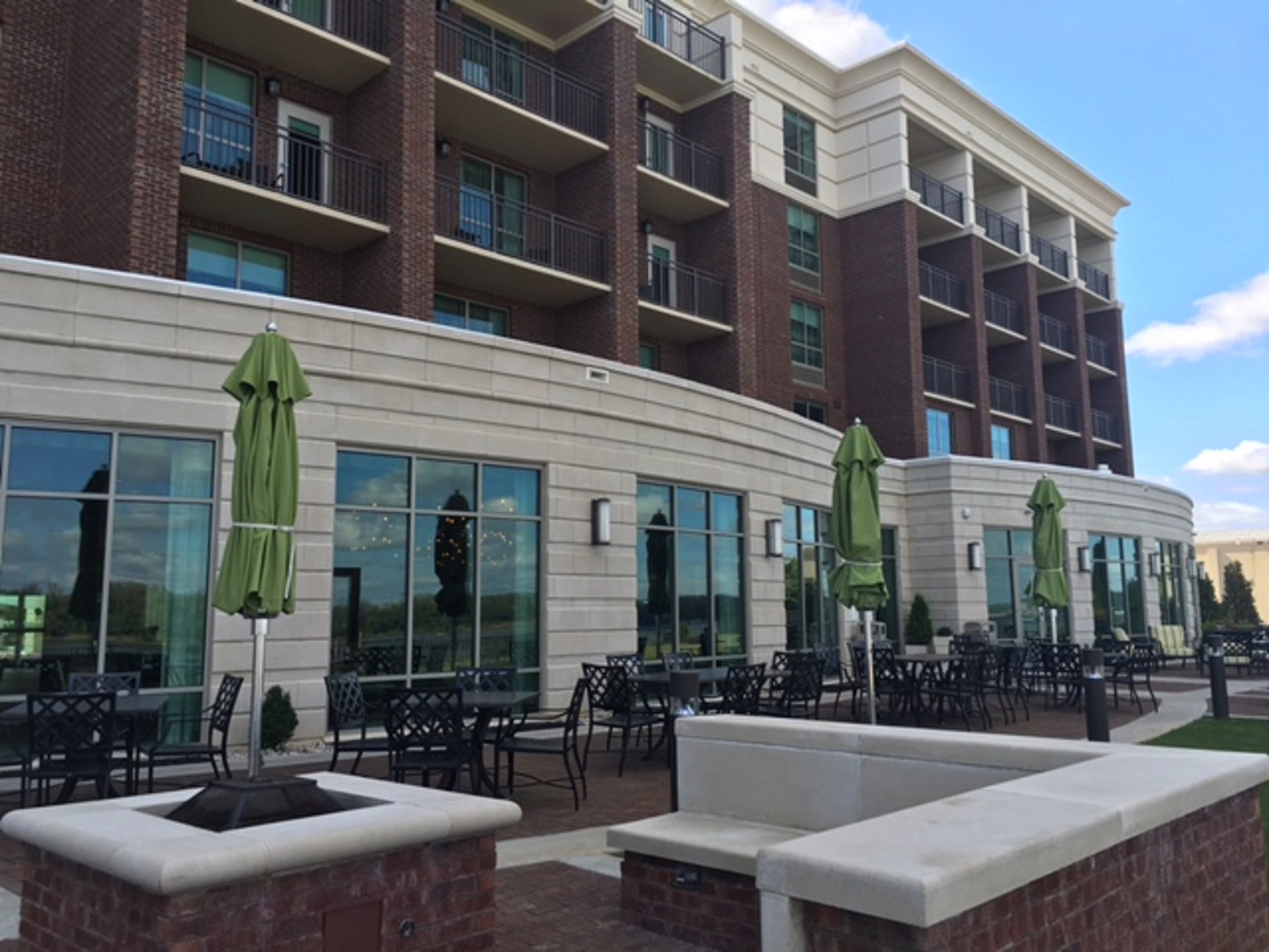 Holiday Inn Paducah Riverfront 12/78