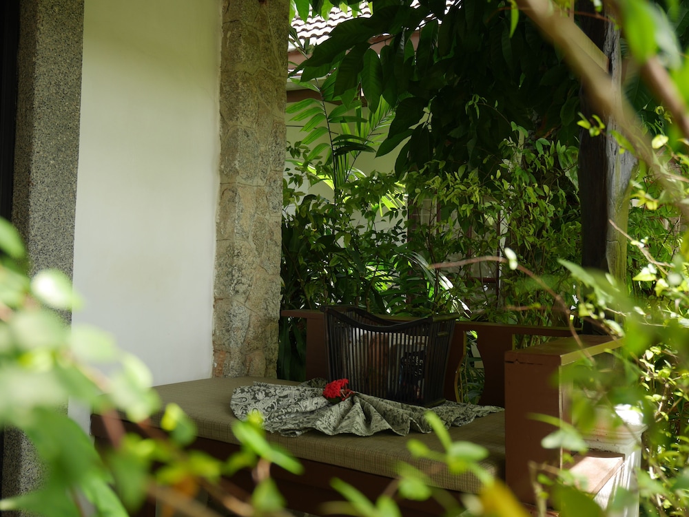 Bangtao Beach Chalet 6/71