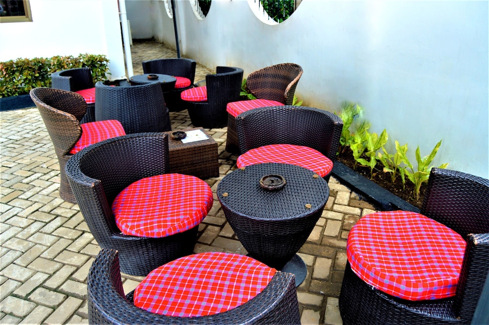 M Hotel Mbezi 51/71