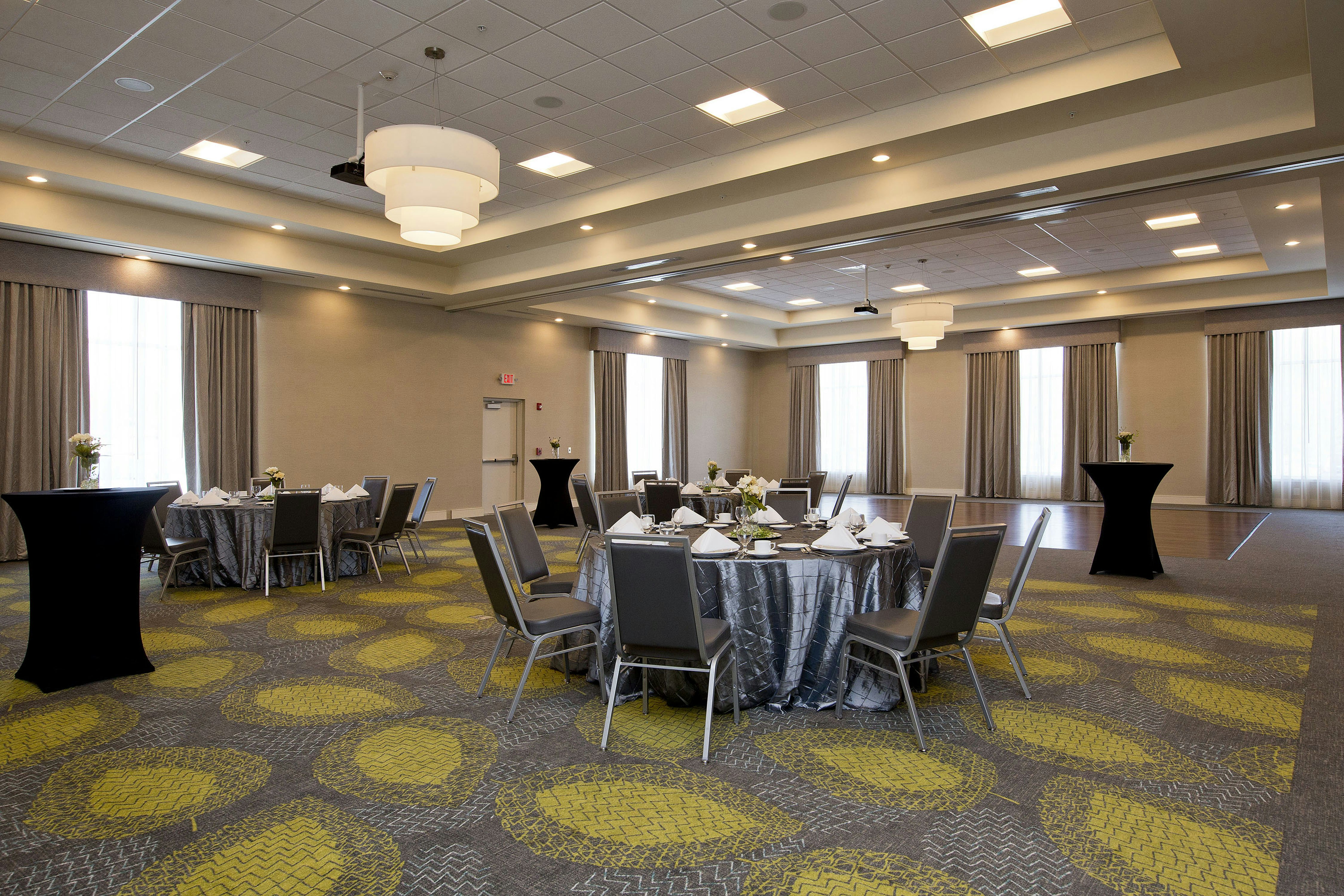 HILTON GARDEN INN MARTINSBURG 55/67