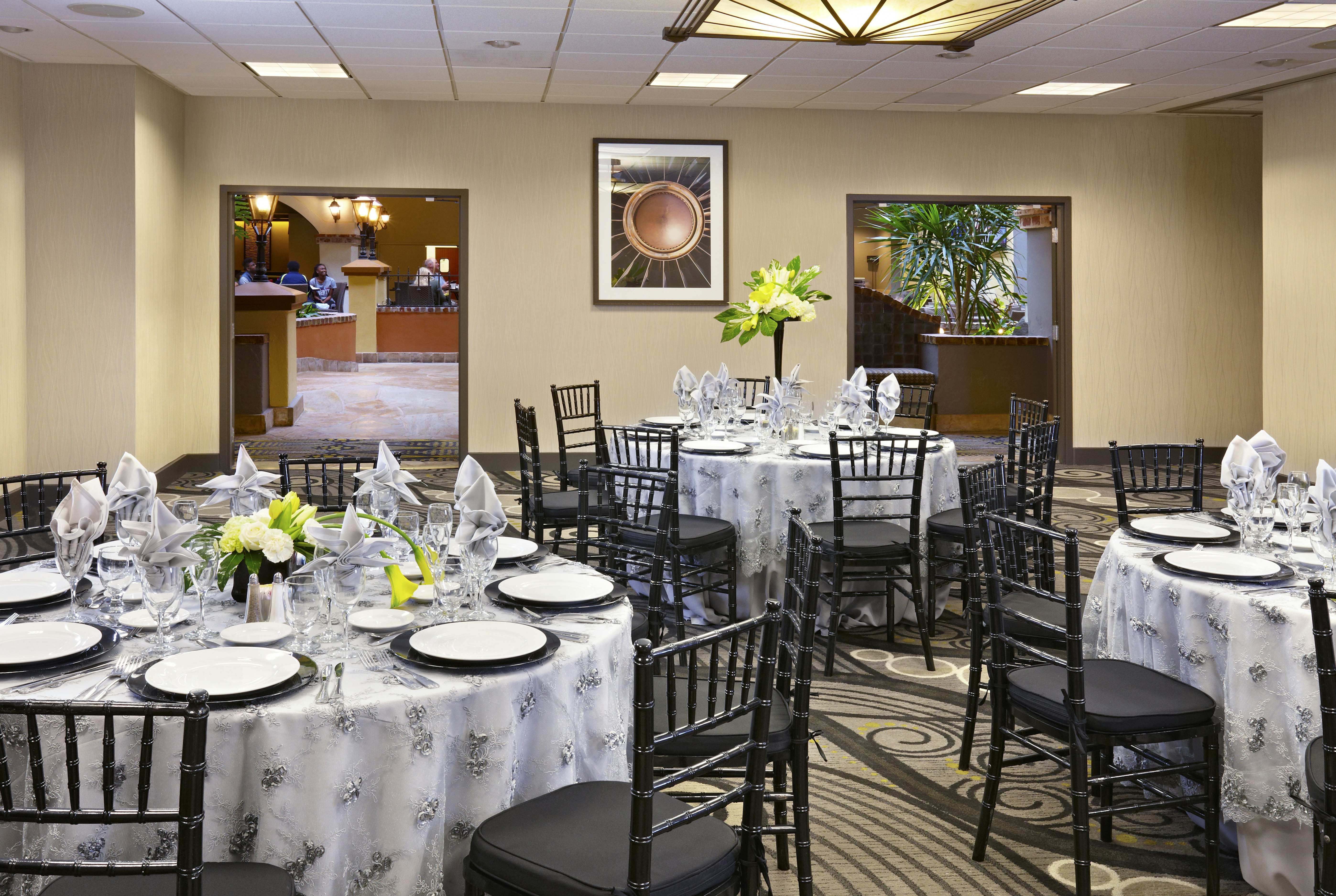 Embassy Suites by Hilton Los Angeles International Airport South 47/65