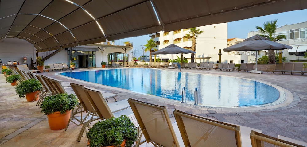 Ayvalik Inar Hotel 43/44