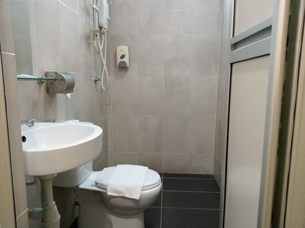 Avenue Bangi Hotel 31/36