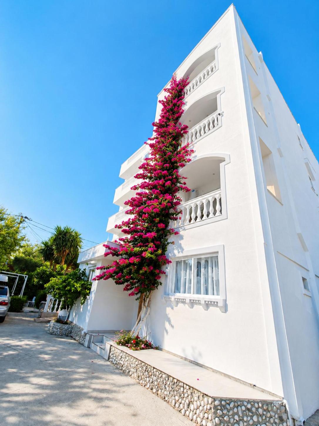 Vila Vasiliu in Ksamil