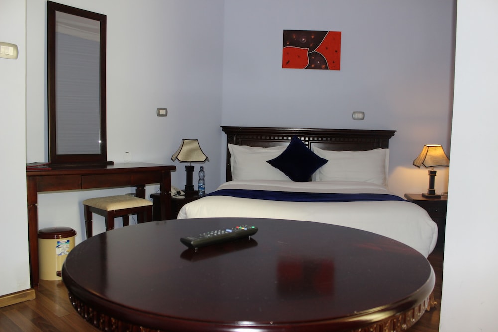 Oasis Hotel Apartment 30/57